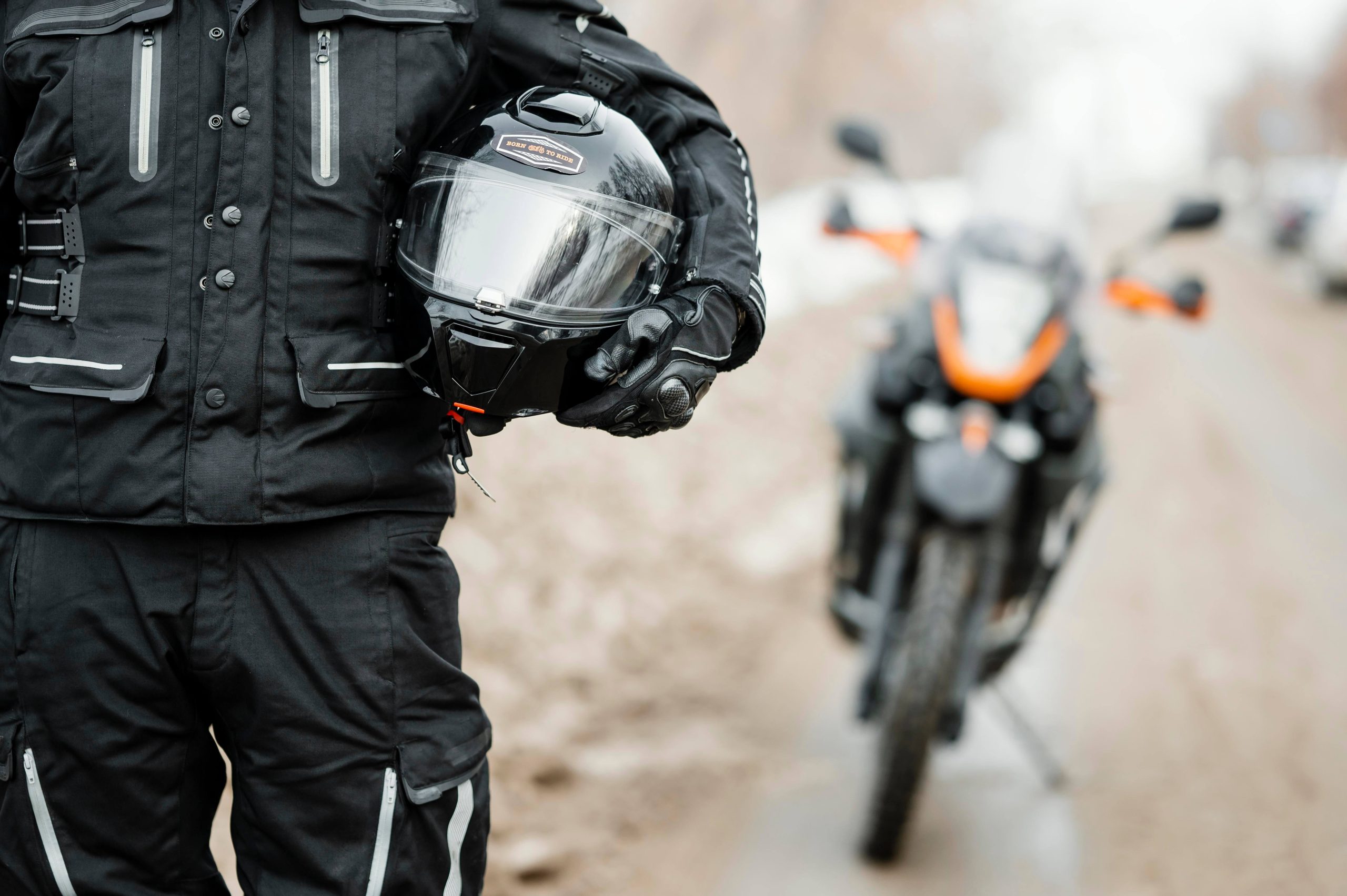 Las motos más vendidas en Colombia 2026: Top 8 del mercado y cómo mantenerlas en buen estado